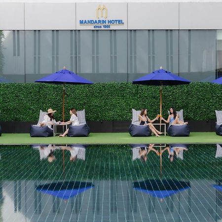 Mandarin Hotel Managed By Centre Point Bangkok Esterno foto