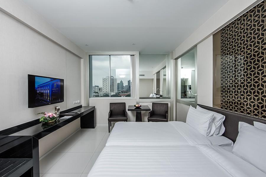 Mandarin Hotel Managed By Centre Point Bangkok Esterno foto