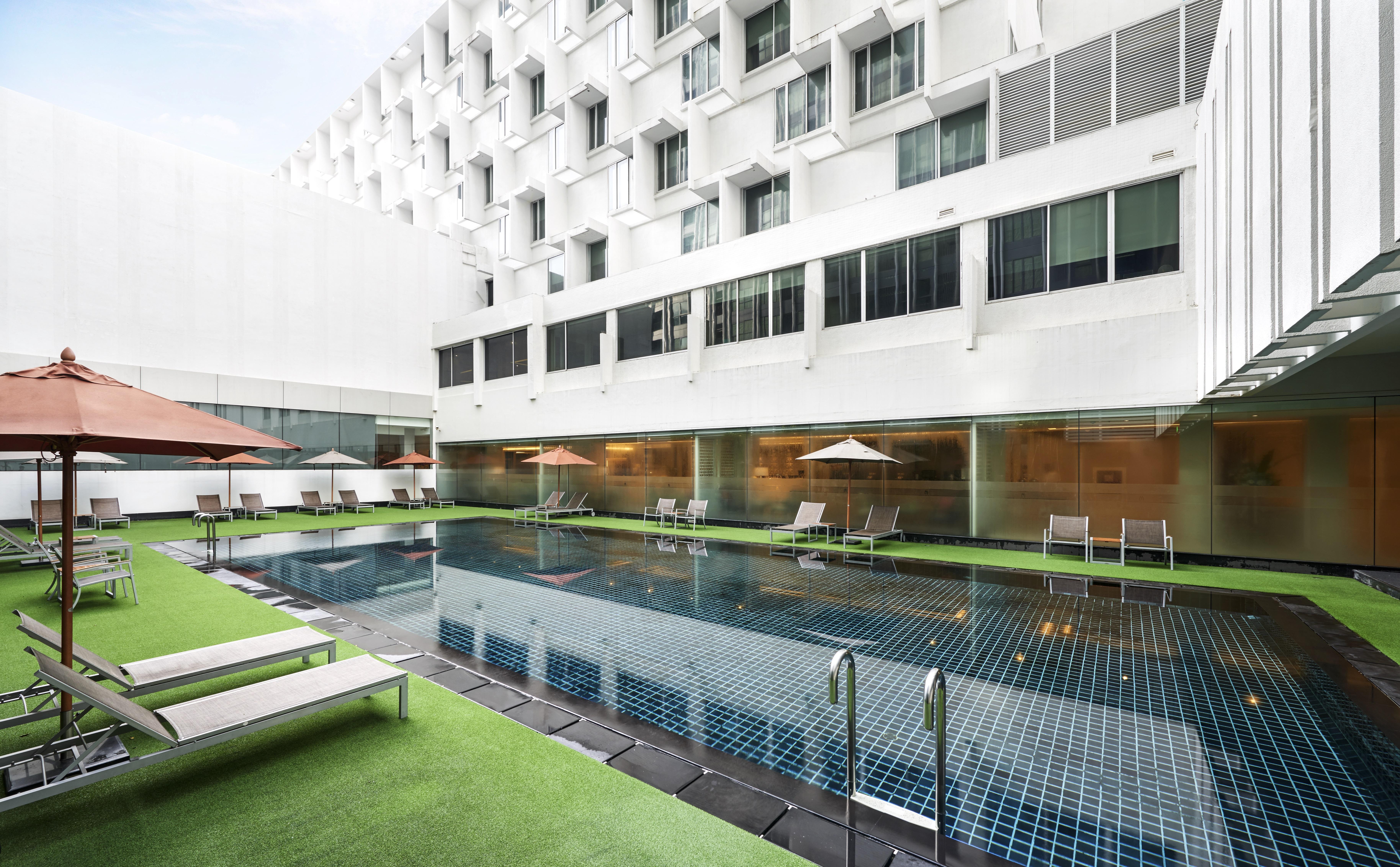 Mandarin Hotel Managed By Centre Point Bangkok Esterno foto