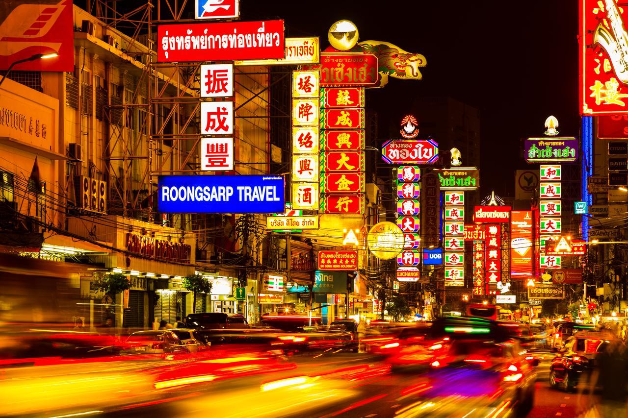 Mandarin Hotel Managed By Centre Point Bangkok Esterno foto
