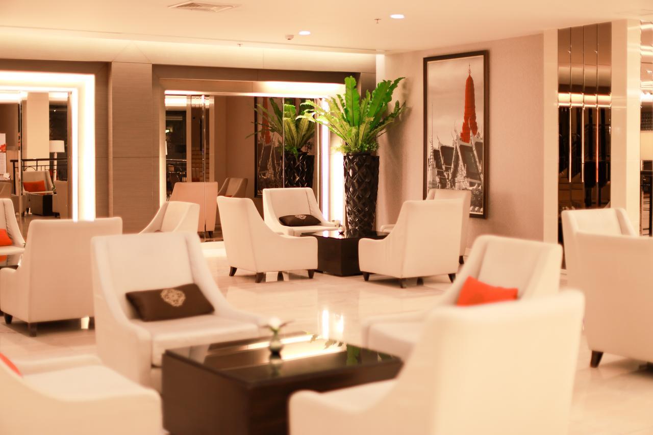 Mandarin Hotel Managed By Centre Point Bangkok Esterno foto