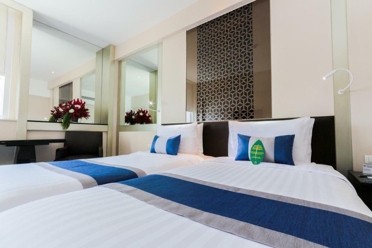 Mandarin Hotel Managed By Centre Point Bangkok Esterno foto
